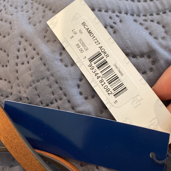 Dooney & Bourke cross body bag NWT - Picture 8 of 10